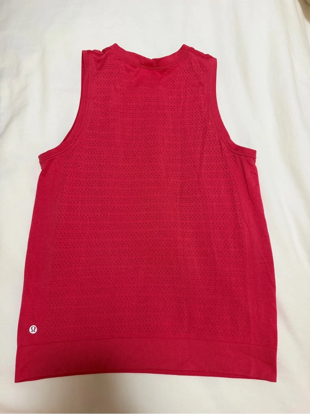 lululemon athletica Raspberry Sleeveless Tank